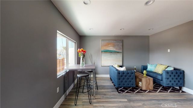 1939 W 36th Place, Los Angeles, CA 90018