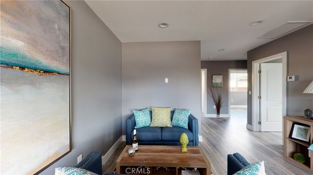 1939 W 36th Place, Los Angeles, CA 90018