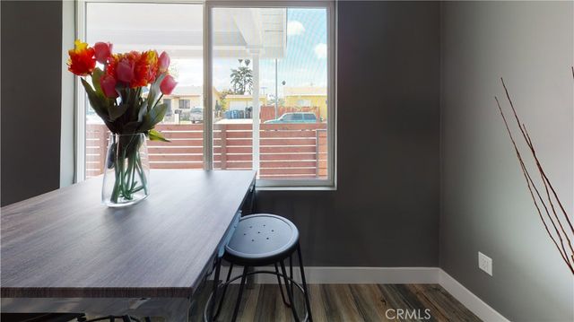 1939 W 36th Place, Los Angeles, CA 90018