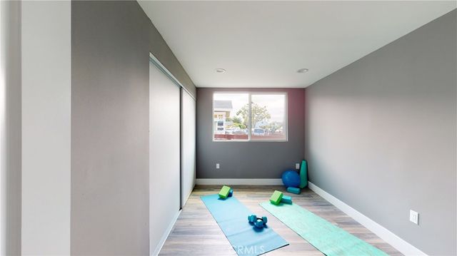 1939 W 36th Place, Los Angeles, CA 90018