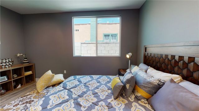 1939 W 36th Place, Los Angeles, CA 90018
