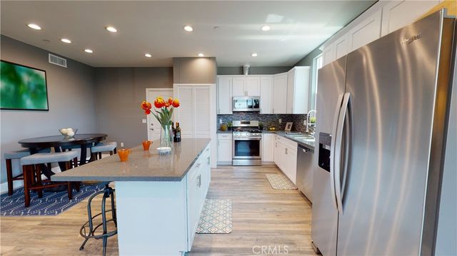 1939 W 36th Place, Los Angeles, CA 90018