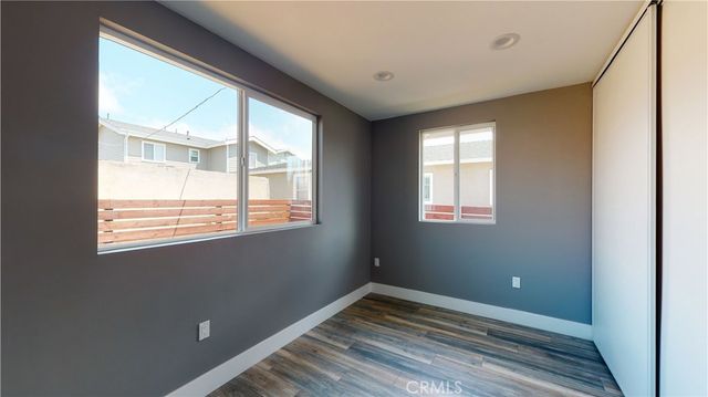 1939 W 36th Place, Los Angeles, CA 90018