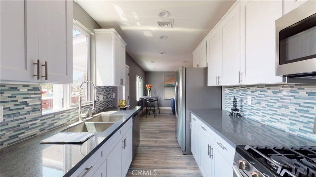 1939 W 36th Place, Los Angeles, CA 90018