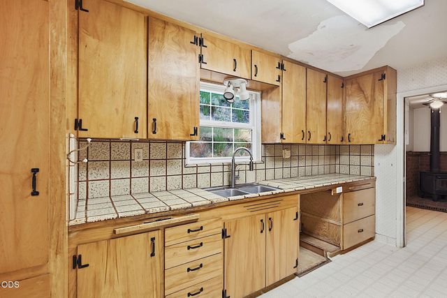 11150 Lower River Road, Grants Pass, OR 97526