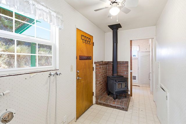 11150 Lower River Road, Grants Pass, OR 97526