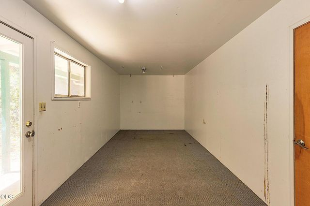11150 Lower River Road, Grants Pass, OR 97526
