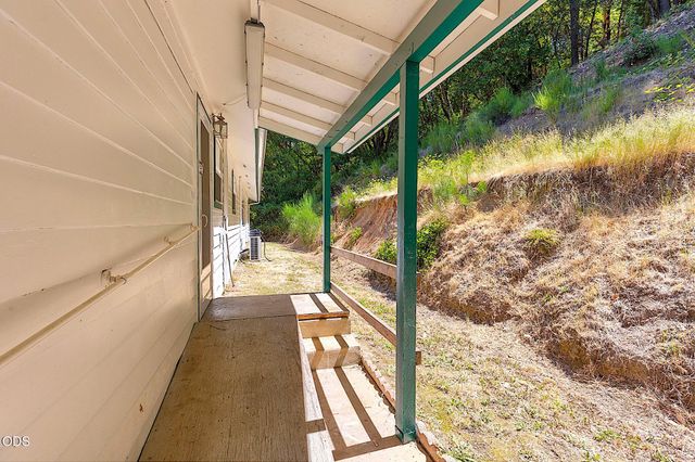 11150 Lower River Road, Grants Pass, OR 97526