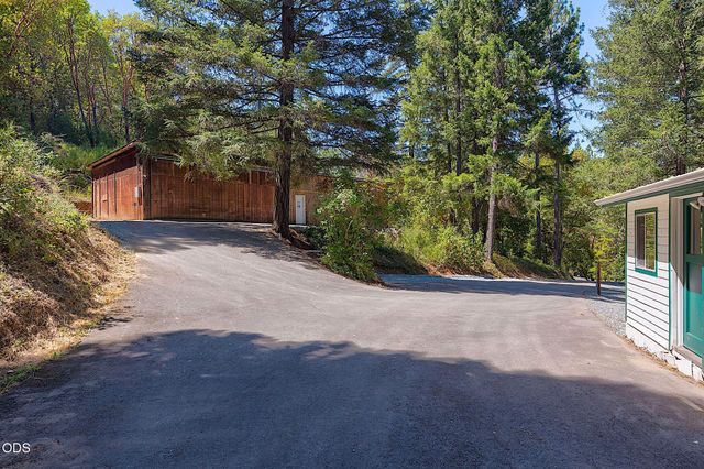 11150 Lower River Road, Grants Pass, OR 97526