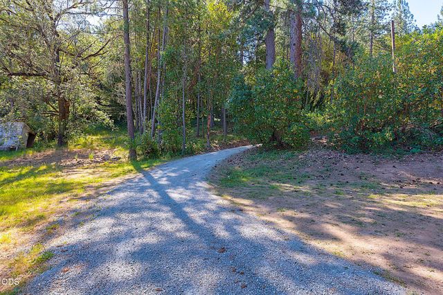 11150 Lower River Road, Grants Pass, OR 97526
