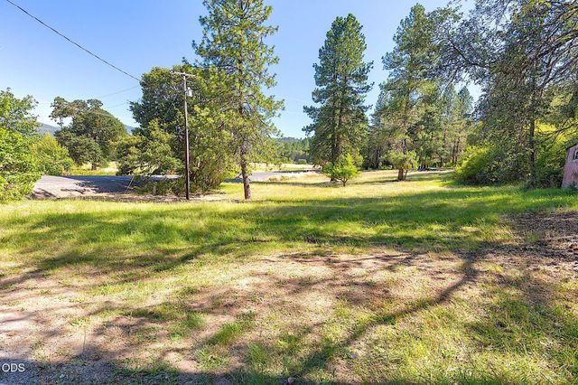 11150 Lower River Road, Grants Pass, OR 97526