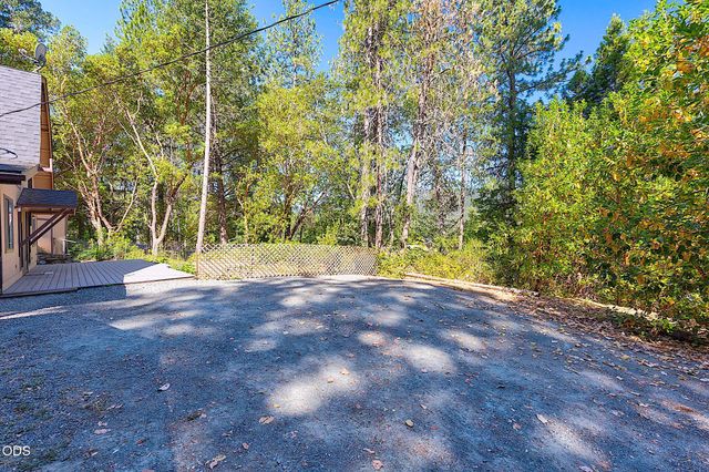 11150 Lower River Road, Grants Pass, OR 97526