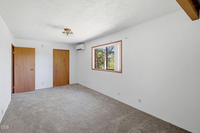 11150 Lower River Road, Grants Pass, OR 97526