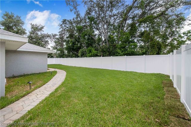 1823 N Olivia Drive, Avon Park, FL 33825