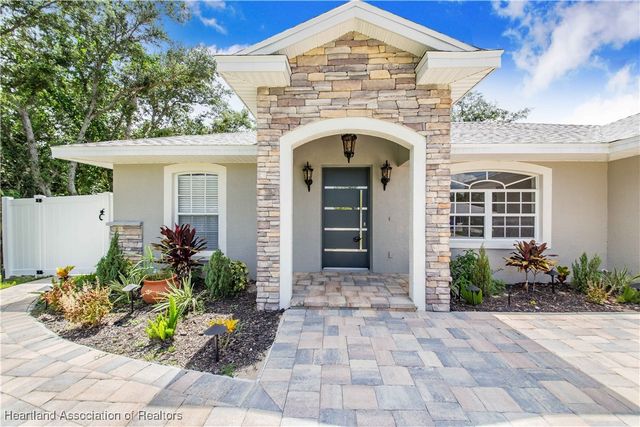 1823 N Olivia Drive, Avon Park, FL 33825