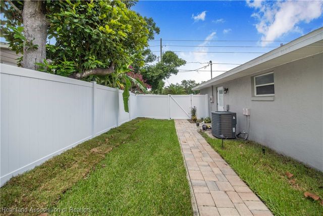 1823 N Olivia Drive, Avon Park, FL 33825