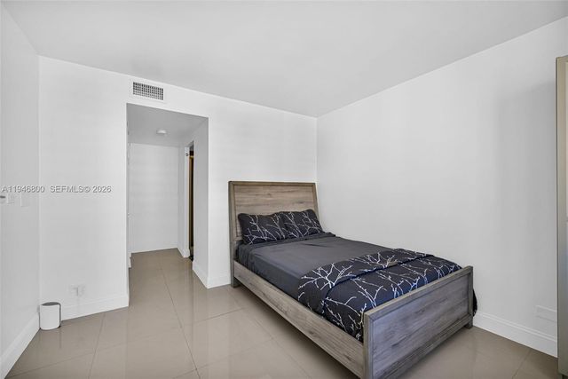 250 174th St 1808, Sunny Isles Beach, FL 33160