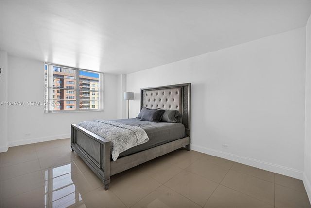 250 174th St 1808, Sunny Isles Beach, FL 33160