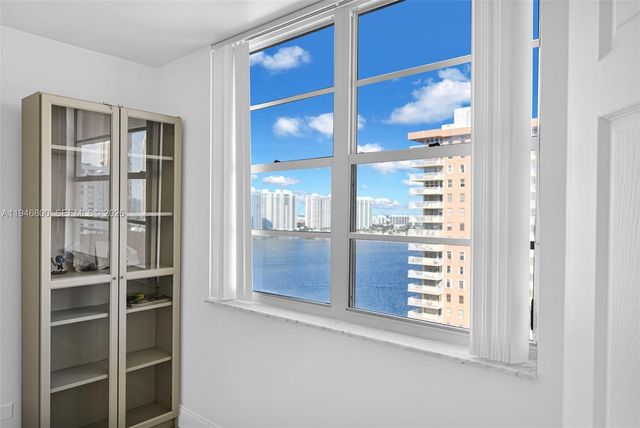 250 174th St 1808, Sunny Isles Beach, FL 33160