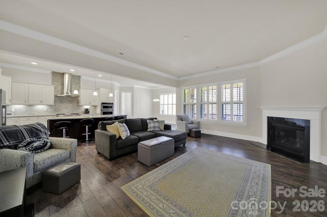 6507 Calvert Commons Drive, Huntersville, NC 28078