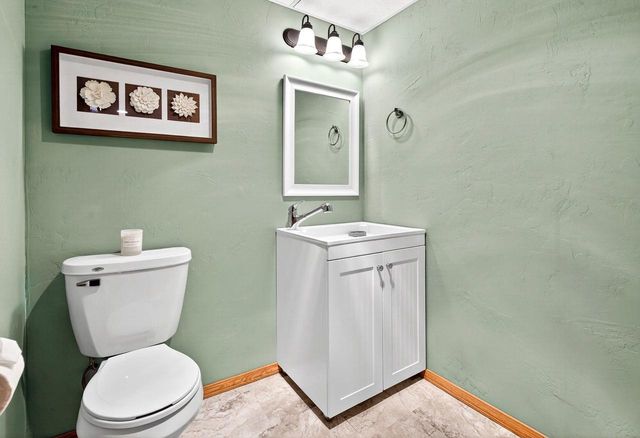 4745 WESTBROOK COURT, Appleton, WI 54913