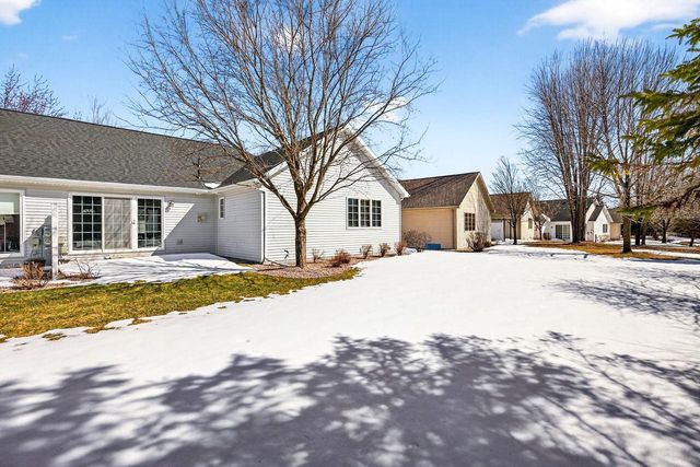 4745 WESTBROOK COURT, Appleton, WI 54913