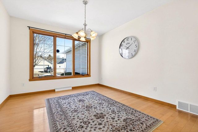 4745 WESTBROOK COURT, Appleton, WI 54913