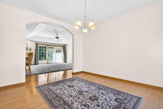 4745 WESTBROOK COURT, Appleton, WI 54913