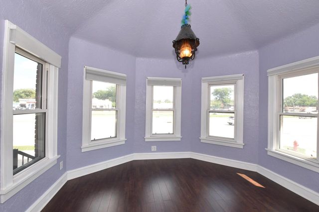 5419 S 108th STREET, Hales Corners, WI 53130