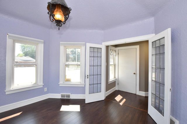 5419 S 108th STREET, Hales Corners, WI 53130
