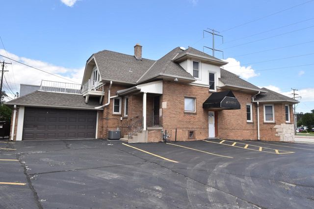 5419 S 108th STREET, Hales Corners, WI 53130