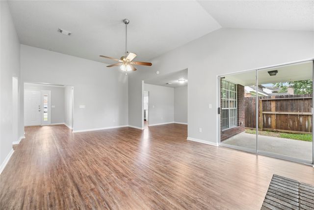 7918 Shangrila Lane, Houston, TX 77095