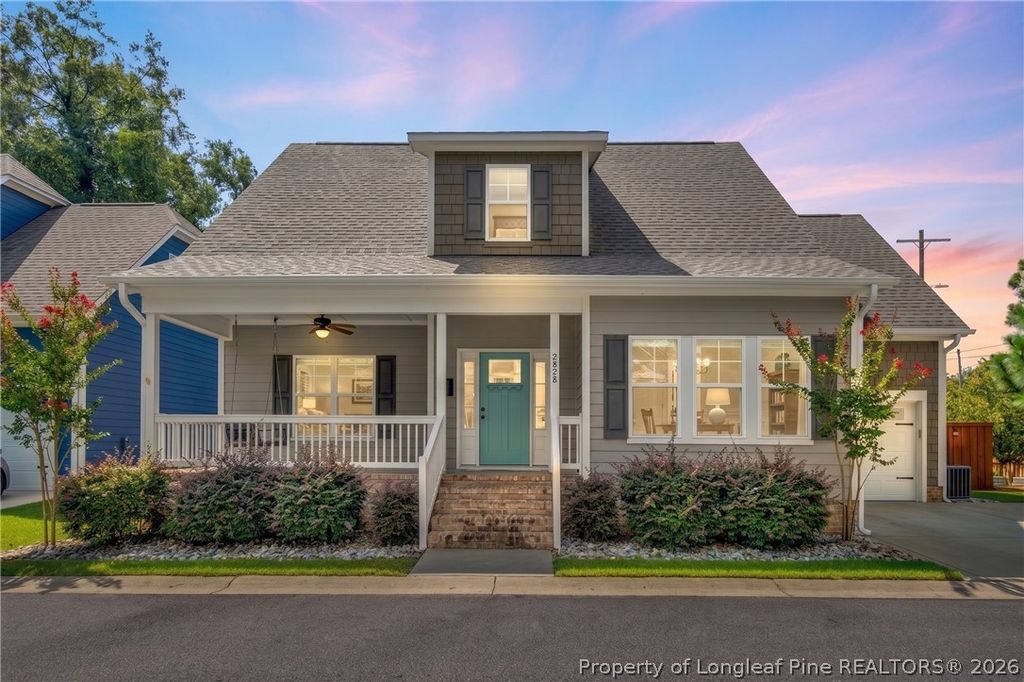 825 Mandolin Court, Fayetteville, NC 28305 — exterior