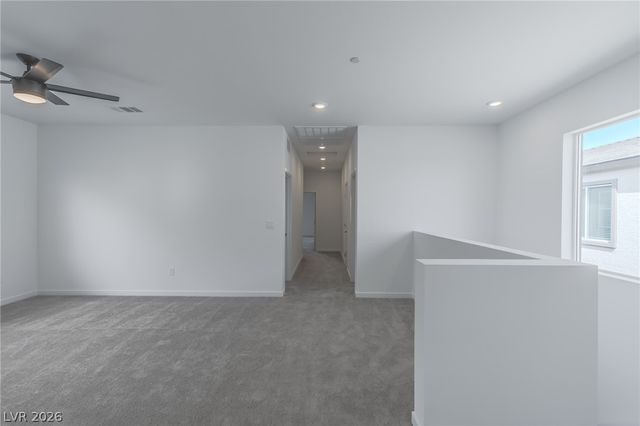 9958 Kimura Hills Avenue, Las Vegas, NV 89129