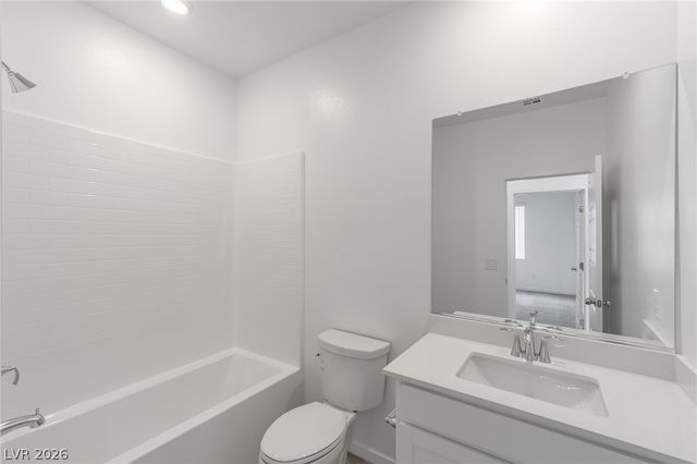 9958 Kimura Hills Avenue, Las Vegas, NV 89129