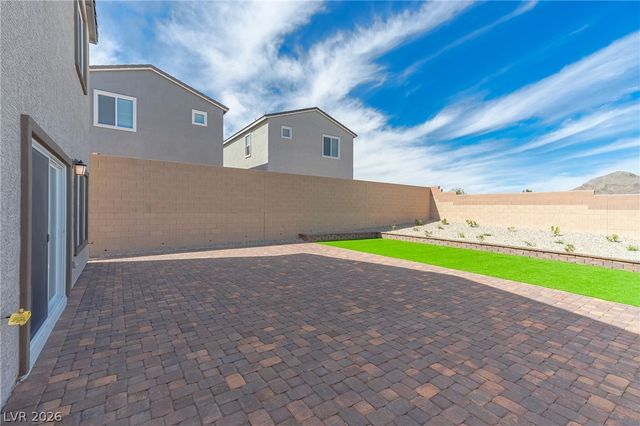 9958 Kimura Hills Avenue, Las Vegas, NV 89129