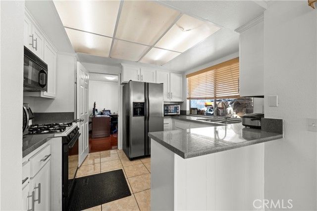 12446 Chestnut, Chino, CA 91710