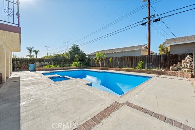 12446 Chestnut, Chino, CA 91710