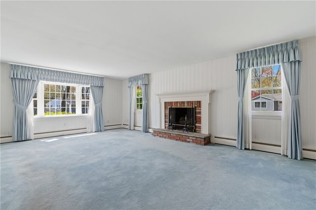 2 High Ridge Drive, Cumberland, RI 02864