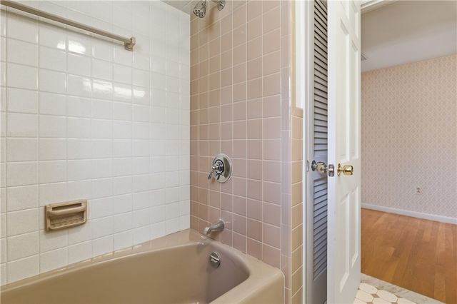 2 High Ridge Drive, Cumberland, RI 02864