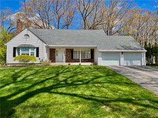 2 High Ridge Drive, Cumberland, RI 02864