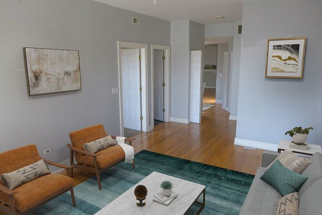 6210 S Evans Avenue 3, Chicago, IL 60637