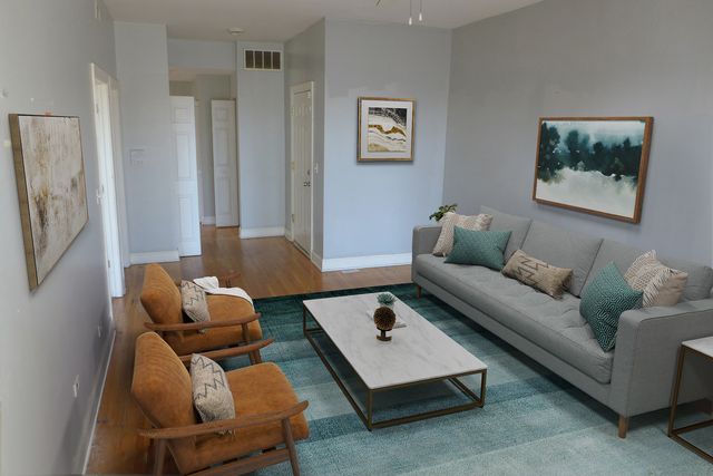 6210 S Evans Avenue 3, Chicago, IL 60637