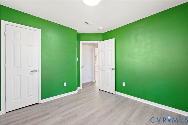 2340 Fernbrook Dr, Richmond, VA 23224