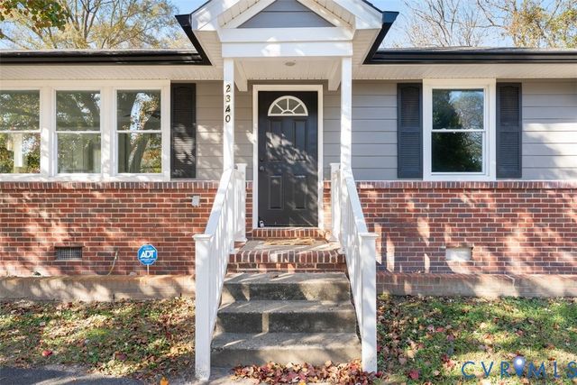 2340 Fernbrook Dr, Richmond, VA 23224