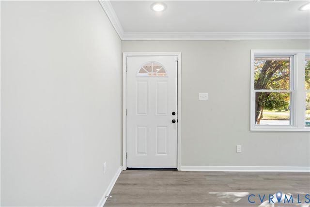 2340 Fernbrook Dr, Richmond, VA 23224