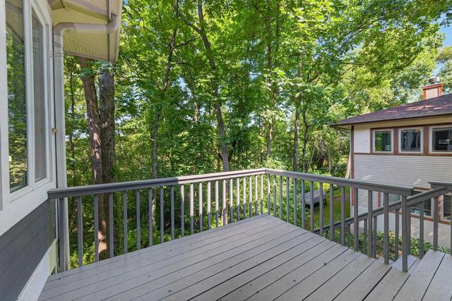 1300 Kings Lynn Road, Stoughton, WI 53589