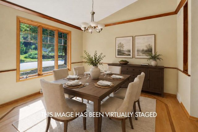 1300 Kings Lynn Road, Stoughton, WI 53589