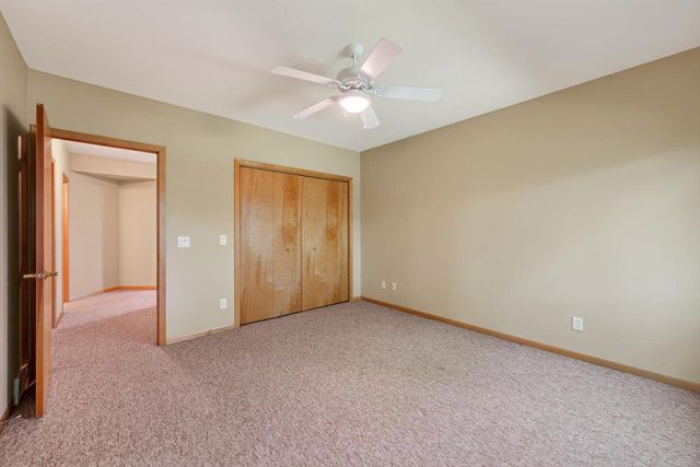 1300 Kings Lynn Road, Stoughton, WI 53589