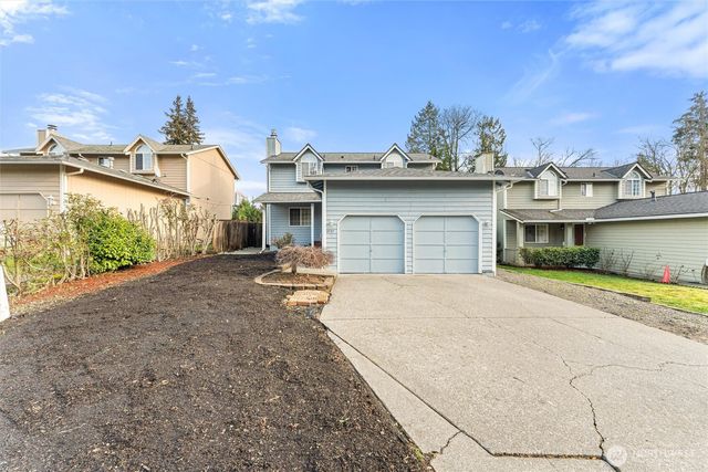 2727 Highline Place NE, Tacoma, WA 98422